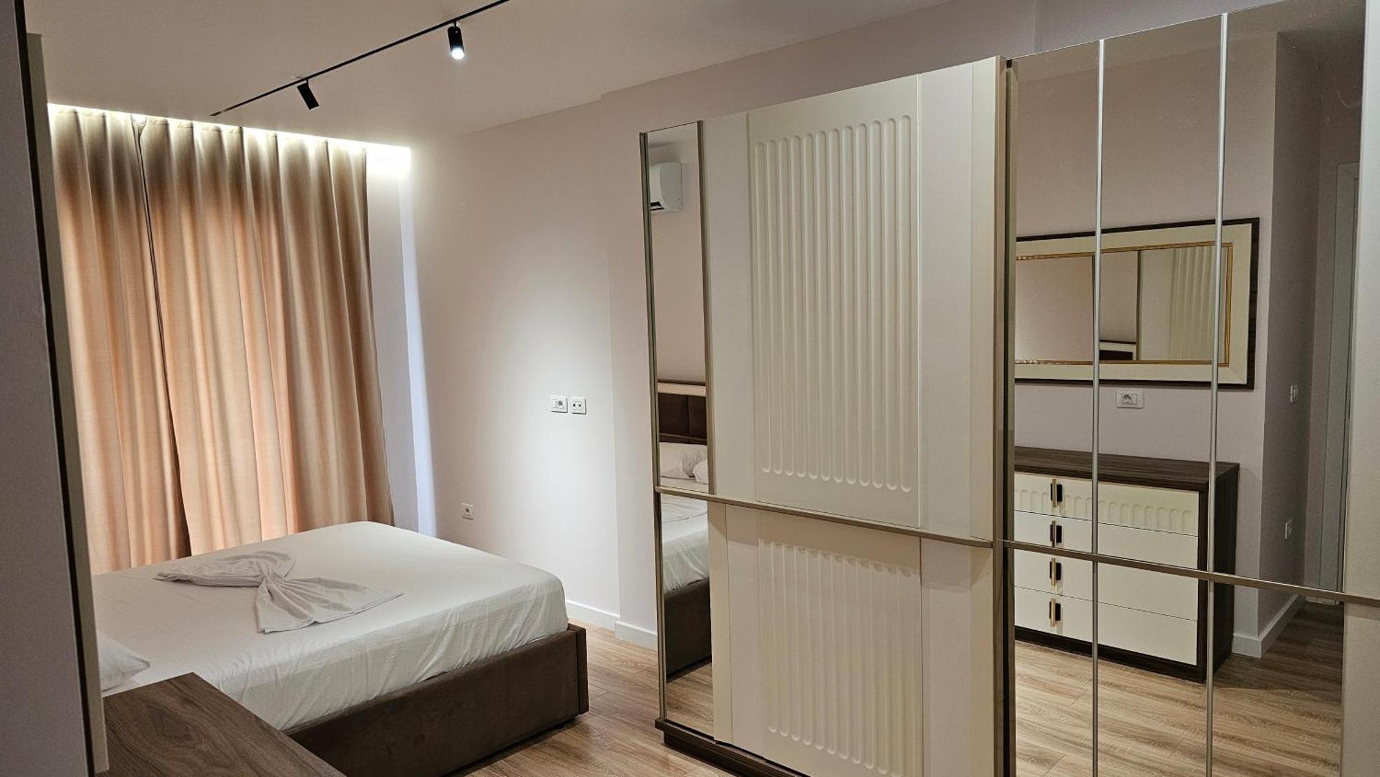 Tirana Airport Apartment Екстериор снимка
